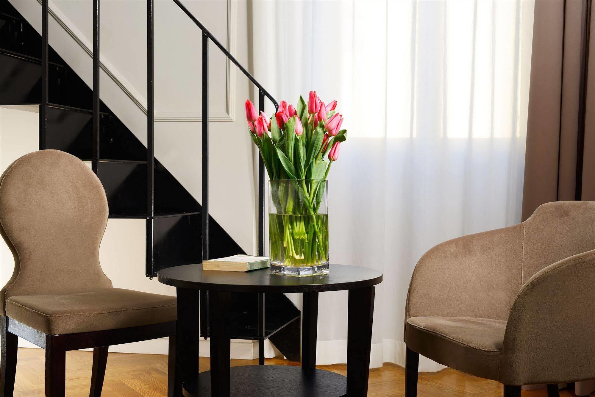 Splendor Suite Rome - Suites & Apartments Bagian luar foto
