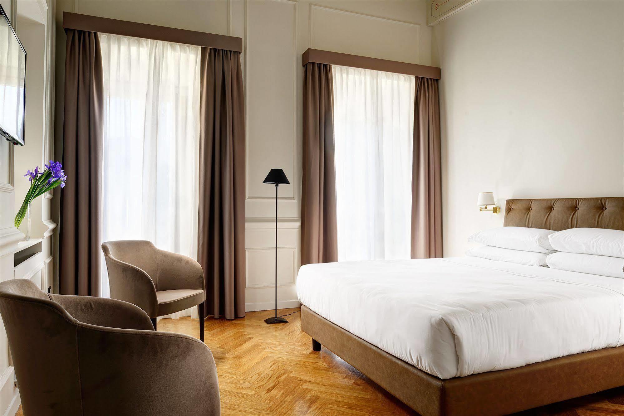 Splendor Suite Rome - Suites & Apartments Bagian luar foto